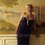 14-04-1989 Vanessa, Connie Breukhoven on location, by order of Story Magazine.

[keywords]Posed, Half Length, Painting[/keywords]